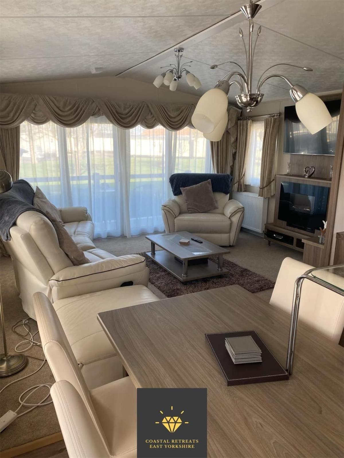 2 Bed, 2 Bath Lodge Style Caravan With Hot Tub & Private Garden At Patrington Haven Leisure Park Экстерьер фото